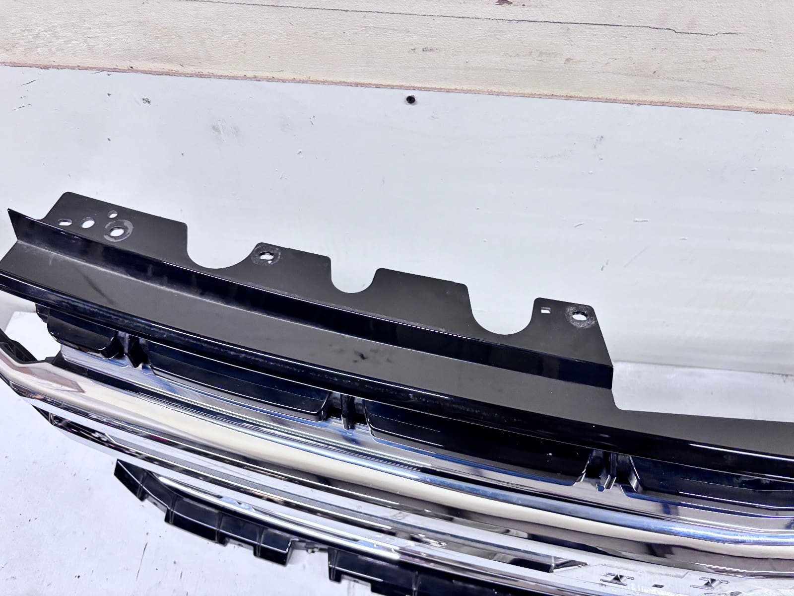 2021-2024 Chevy Tahoe; Suburban Chrome Front OEM Grille - Image 20