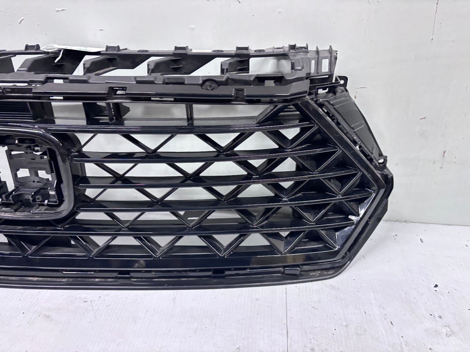 2023-2025 Honda Accord Black Front OEM Grille 71200-30A-A01 - Image 3