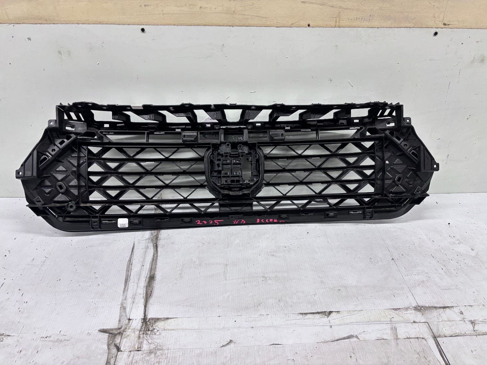 2023-2025 Honda Accord Black Front OEM Grille 71200-30A-A01 - Image 13