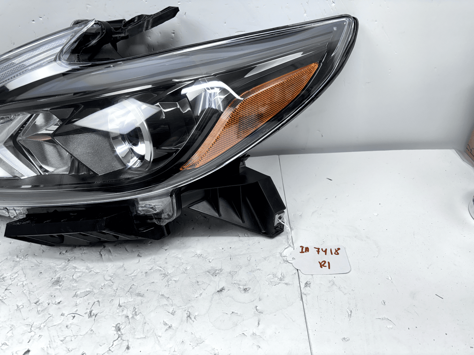 2016-2018 Nissan Altima Halogen Dark Front Left CAPA Headlight - Image 2