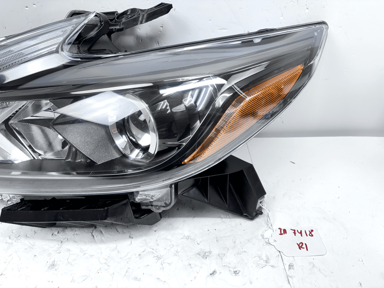 2016-2018 Nissan Altima Halogen Dark Front Left CAPA Headlight - Image 3