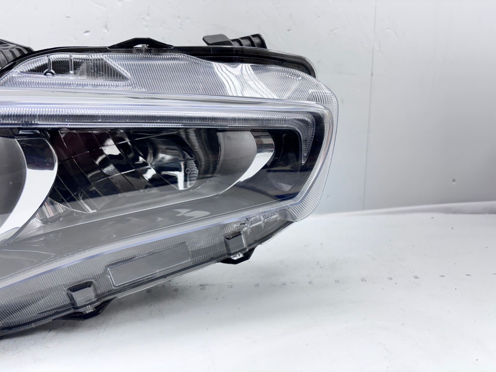 2014-2017 Infiniti Q50 LED Front Right CAPA Headlight 26010-4HB0B - Image 2