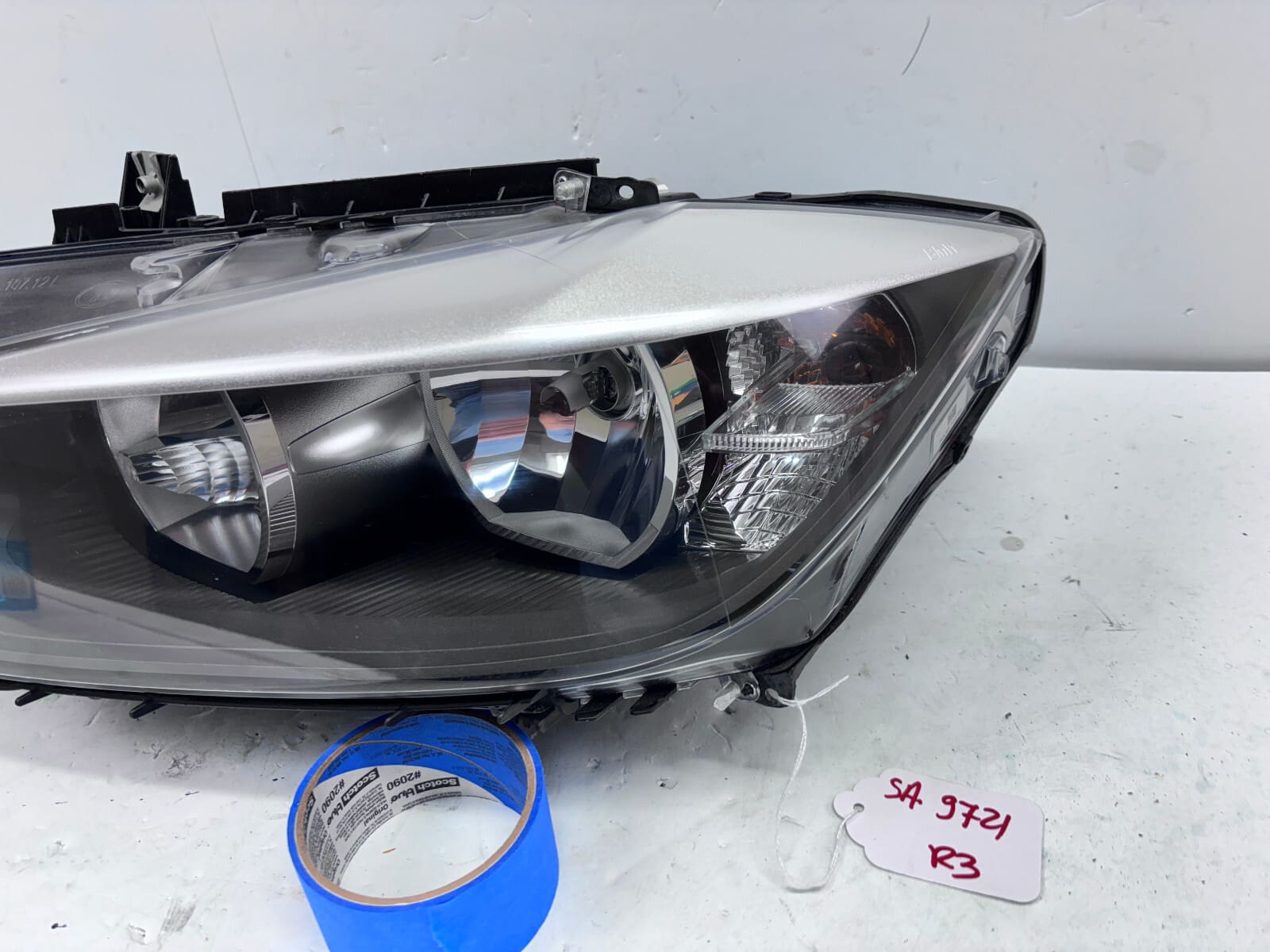 2012-2015 BMW 3 Series 328 335 Halogen Front Left OEM Headlight - Image 2