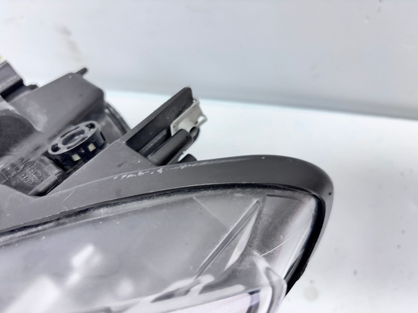 2012-2015 BMW 3 Series 328 335 Halogen Front Left OEM Headlight - Image 12