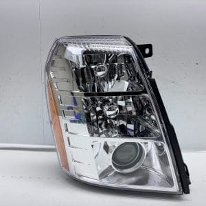 2009-14 Cadillac Escalade Xenon HID Front Right CAPA Headlight 19351931