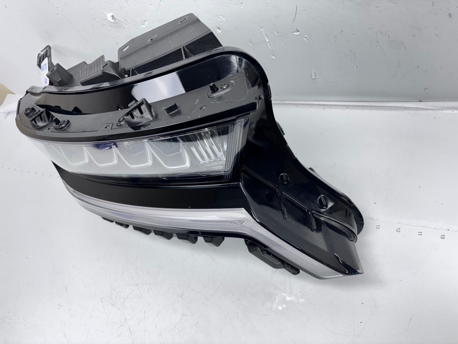 2021-2023 Kia Sorento LED Front Right OEM Headlight 92102-R5020 - Image 17