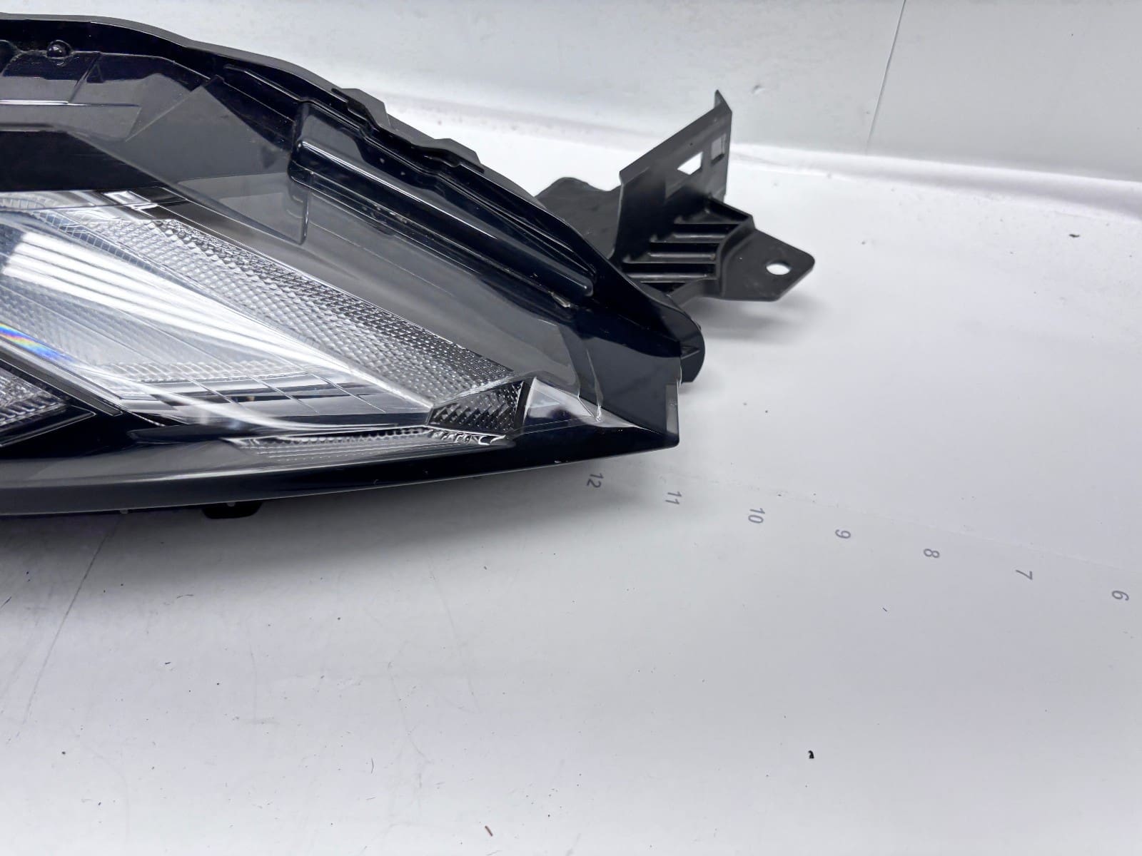 2021-24 Nissan Rogue LED Front Right OEM Headlight Running Light - Image 4