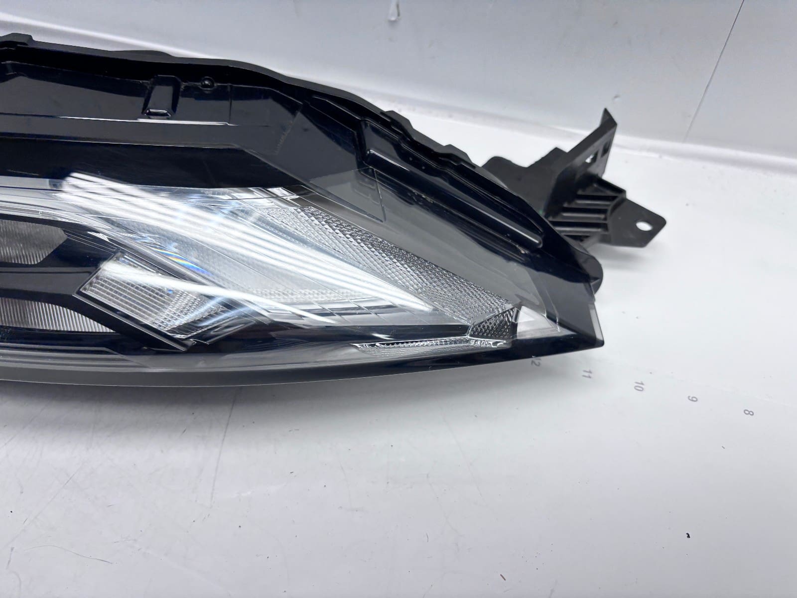 2021-24 Nissan Rogue LED Front Right OEM Headlight Running Light - Image 5