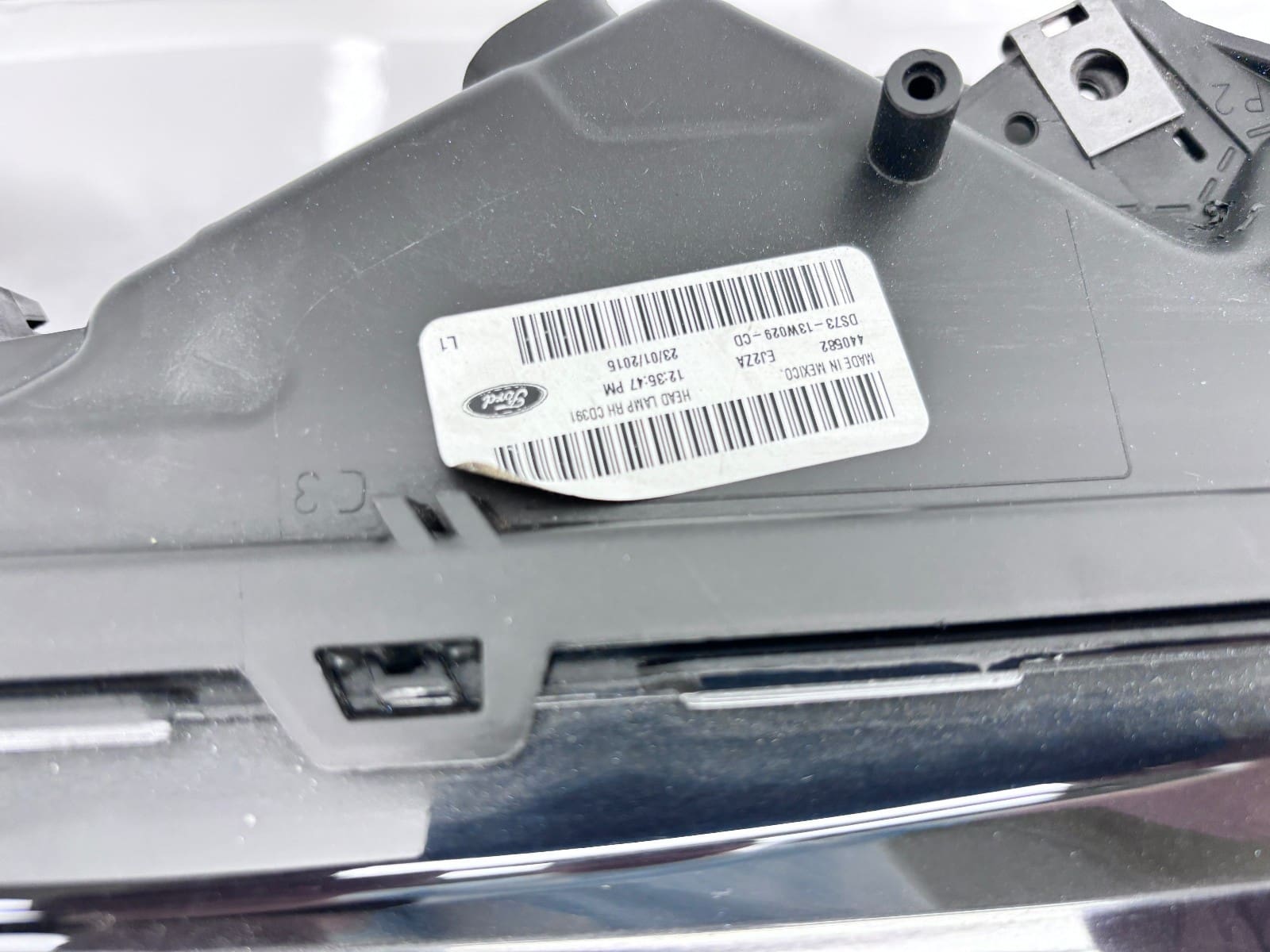 2013-16 Ford Fusion Halogen Front Right OEM Headlight DS7313W029CD - Image 18