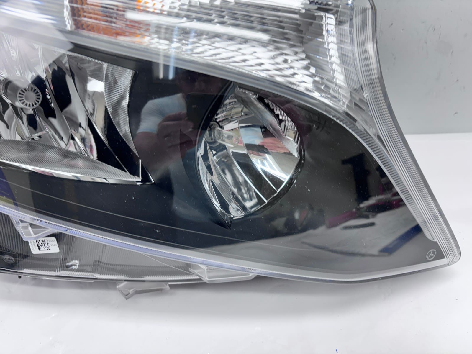 2016-2019 Mercedes Metris Front Right OEM Headlight A4479068200 - Image 8