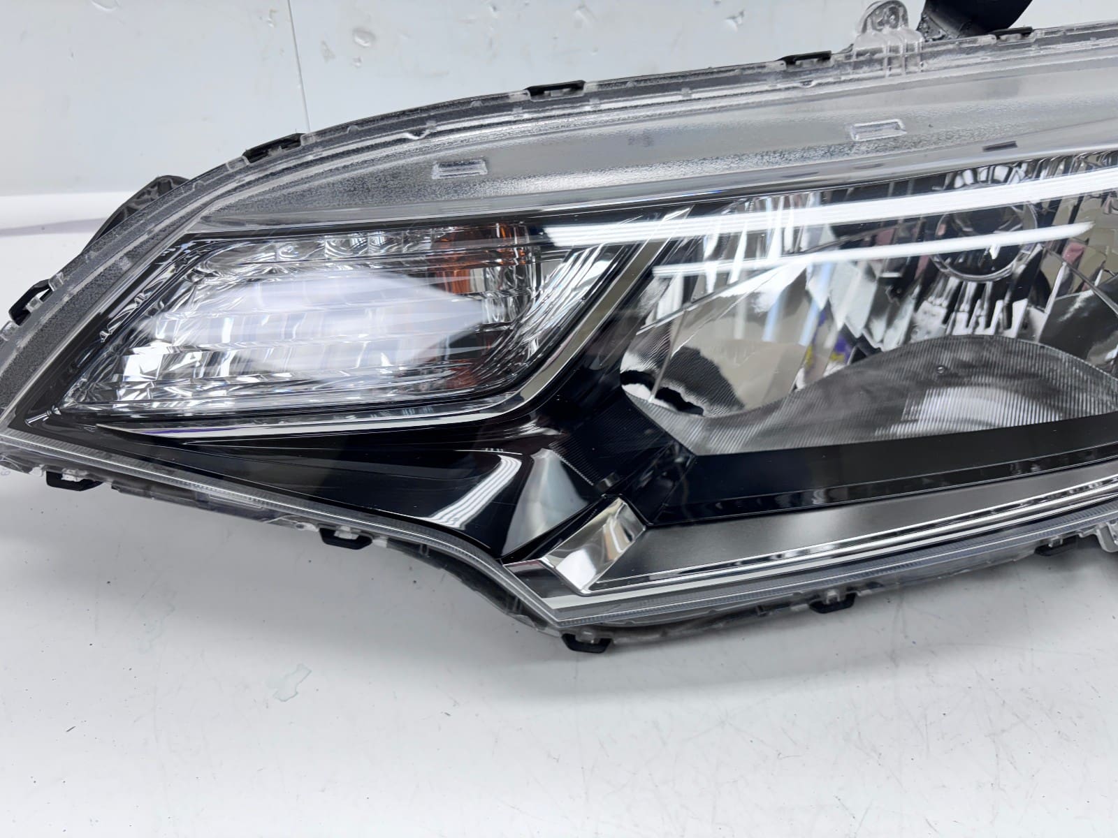 2015-2017 Honda Fit Halogen Front Left OEM Headlight 33150T5AA01 - Image 6