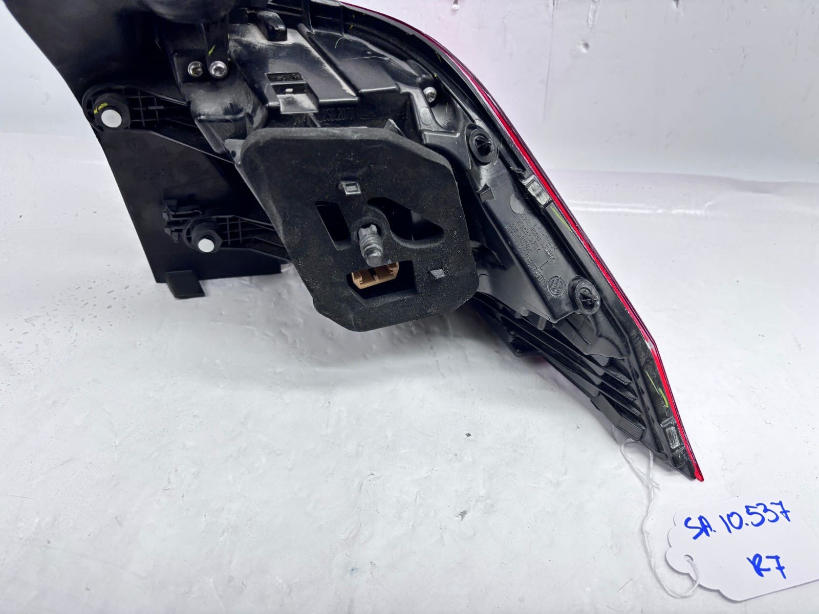 2018-2024 VW Tiguan LED Rear Left OEM Tail Light 5NN945095A - Image 16