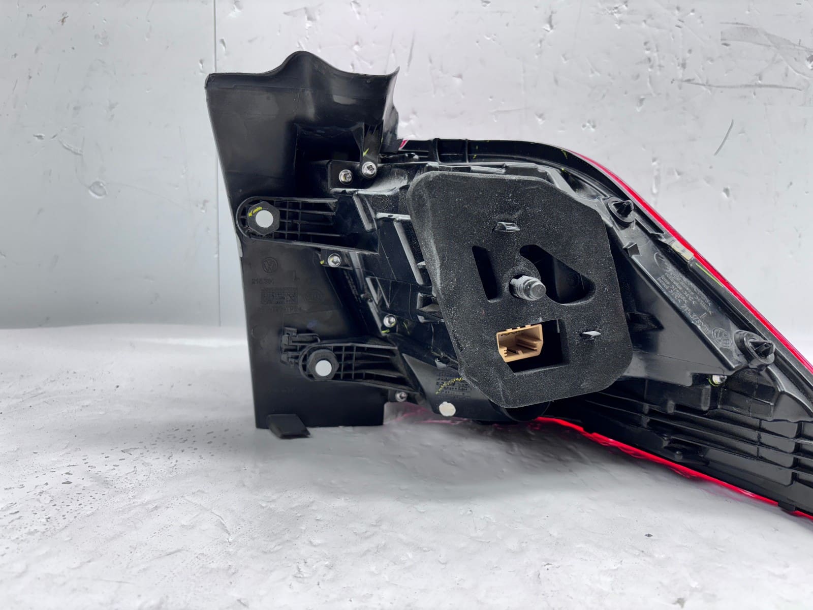 2018-2024 VW Tiguan LED Rear Left OEM Tail Light 5NN945095A - Image 18