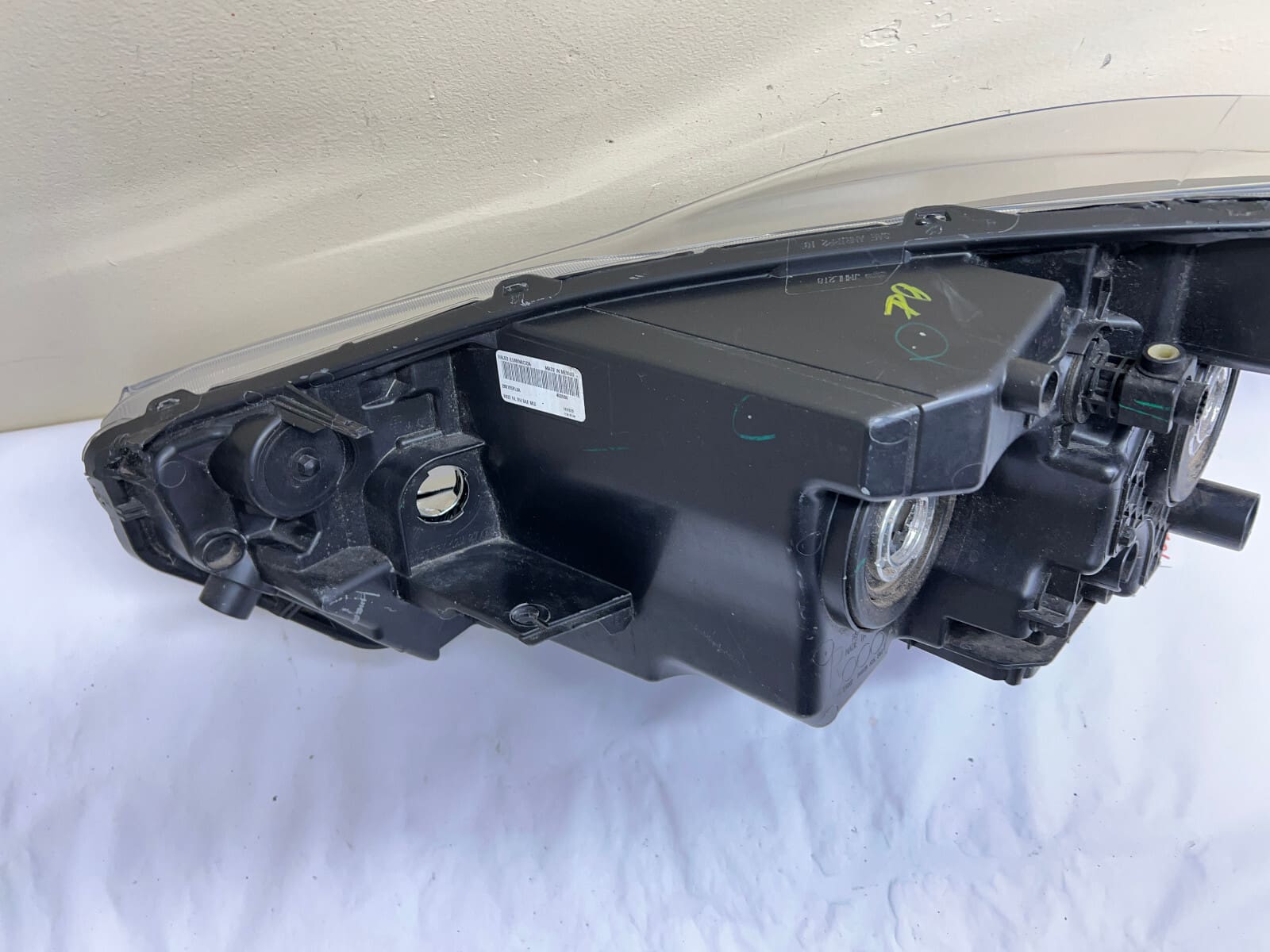 2018-20 Nissan Kicks Halogen Front Right OEM Headlight 260105RL0A - Image 17