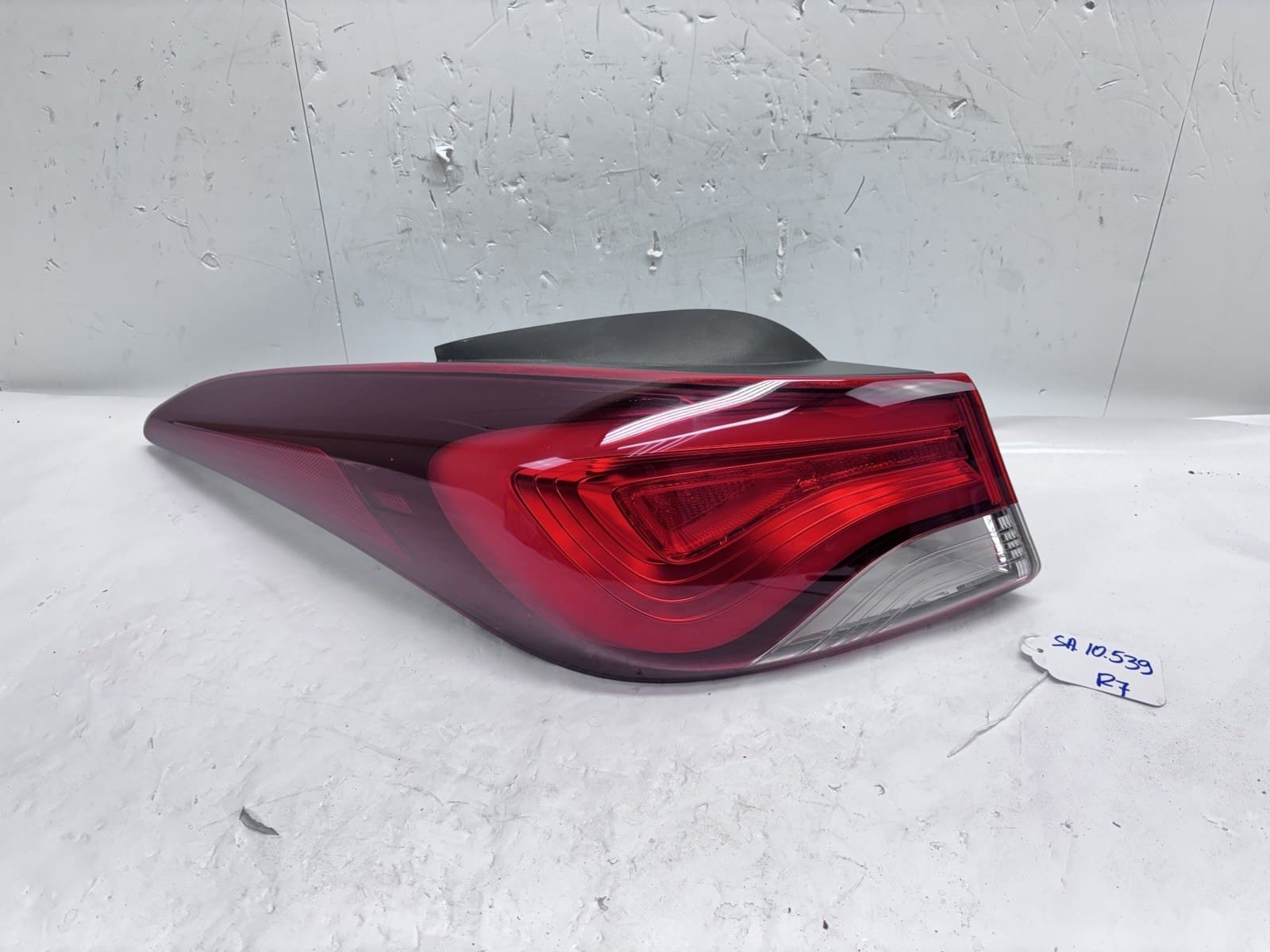 2014-16 Hyundai Elantra LED Rear Left OEM Tail Light 92401-3X310
