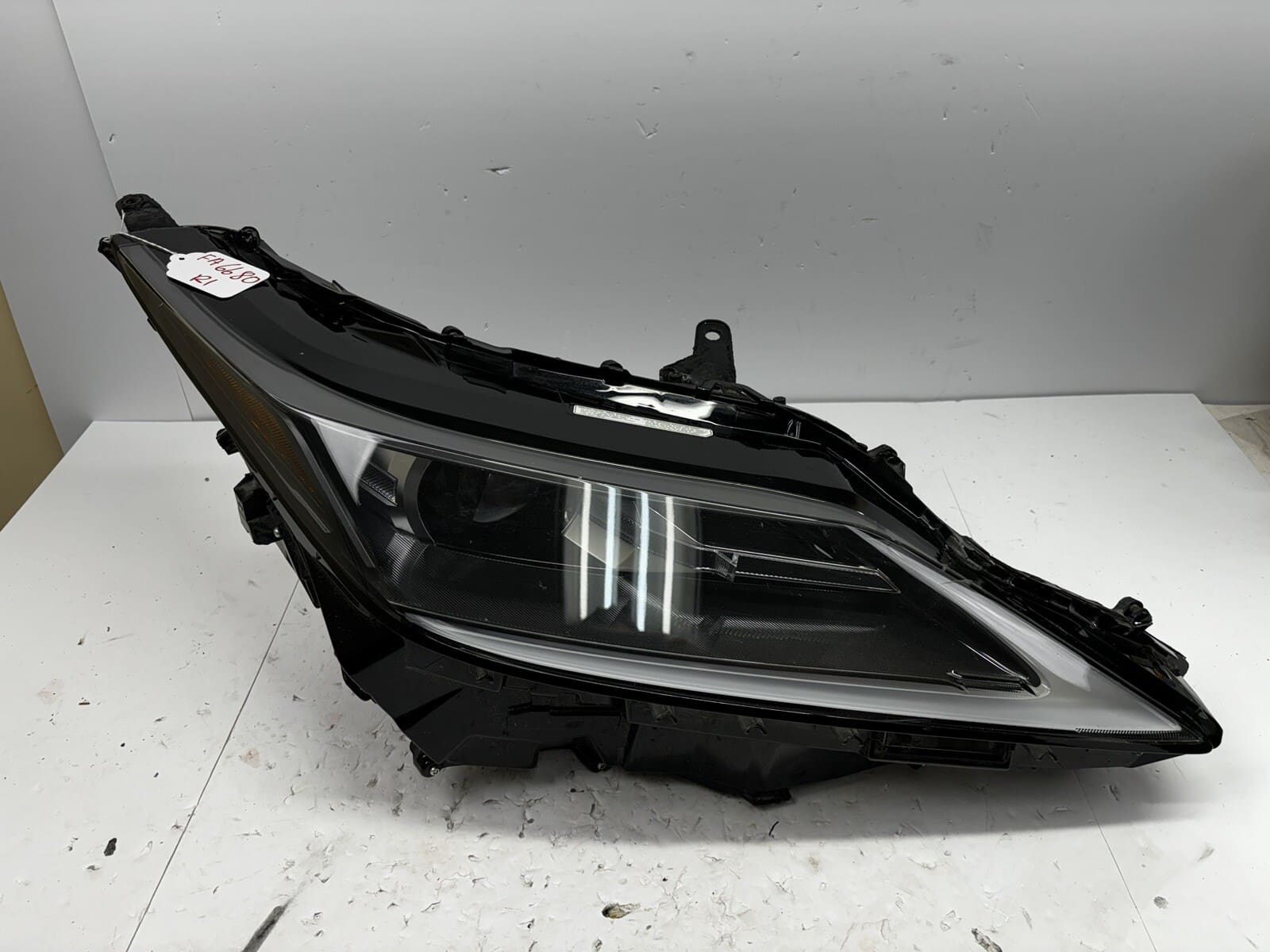 2020-2022 Lexus RX RX350 RX450h LED Front Right OEM Headlight DMG