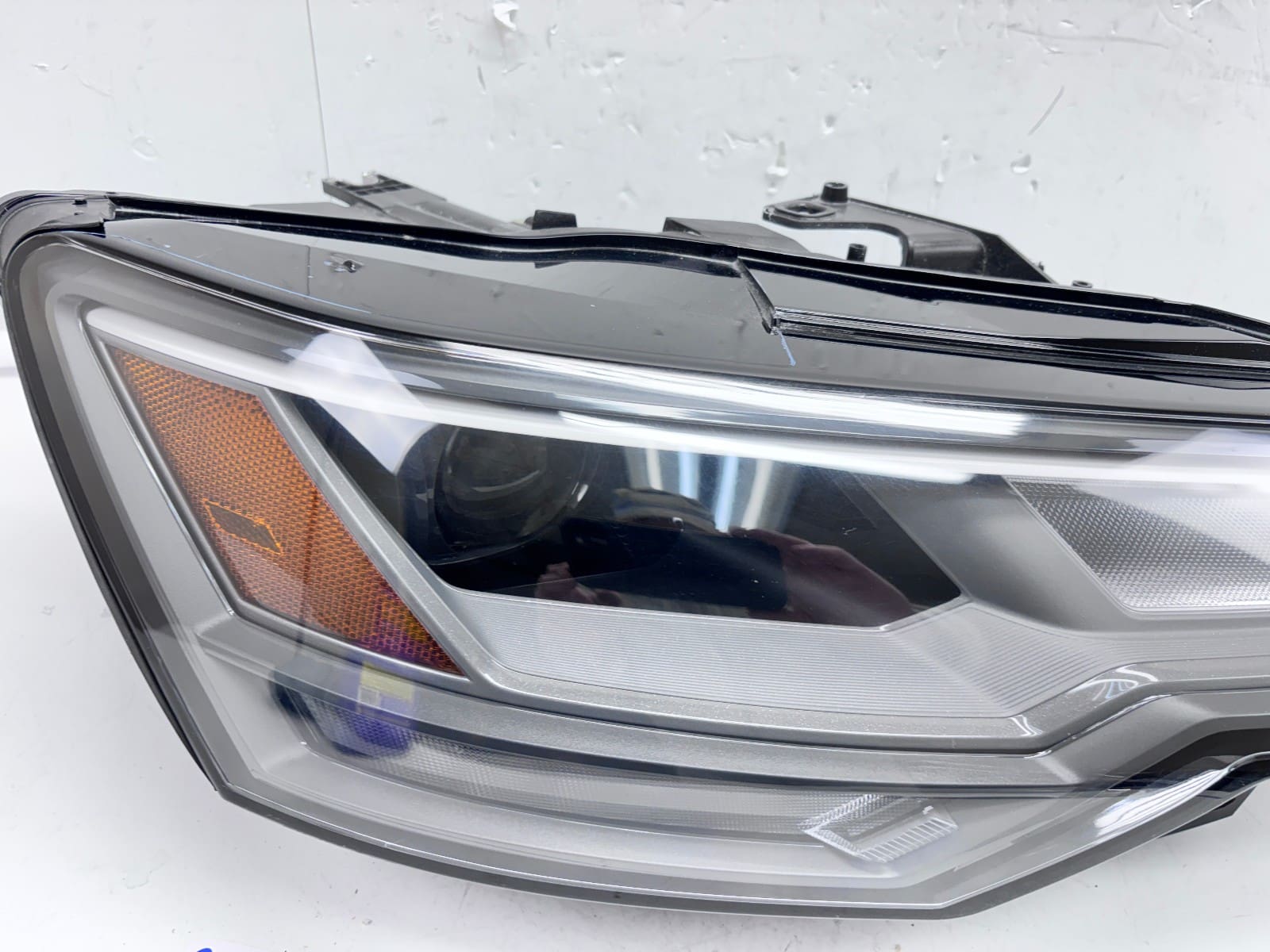 2019-24 Audi A6 LED w/o Matrix Front Right OEM Headlight 4K0941034B - Image 8