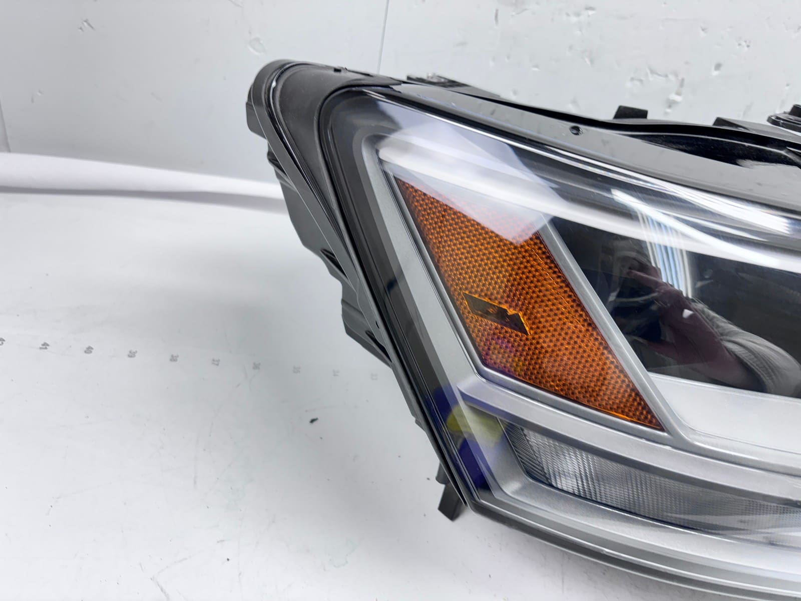 2019-24 Audi A6 LED w/o Matrix Front Right OEM Headlight 4K0941034B - Image 12