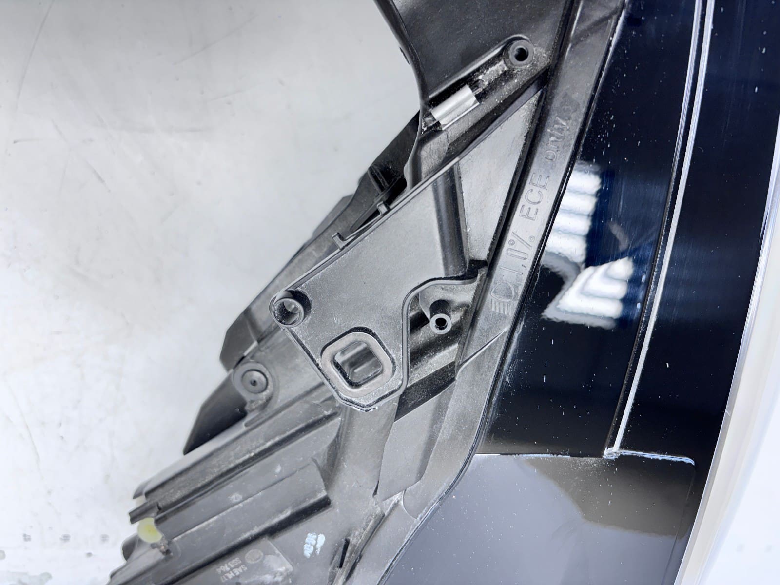 2019-24 Audi A6 LED w/o Matrix Front Right OEM Headlight 4K0941034B - Image 18