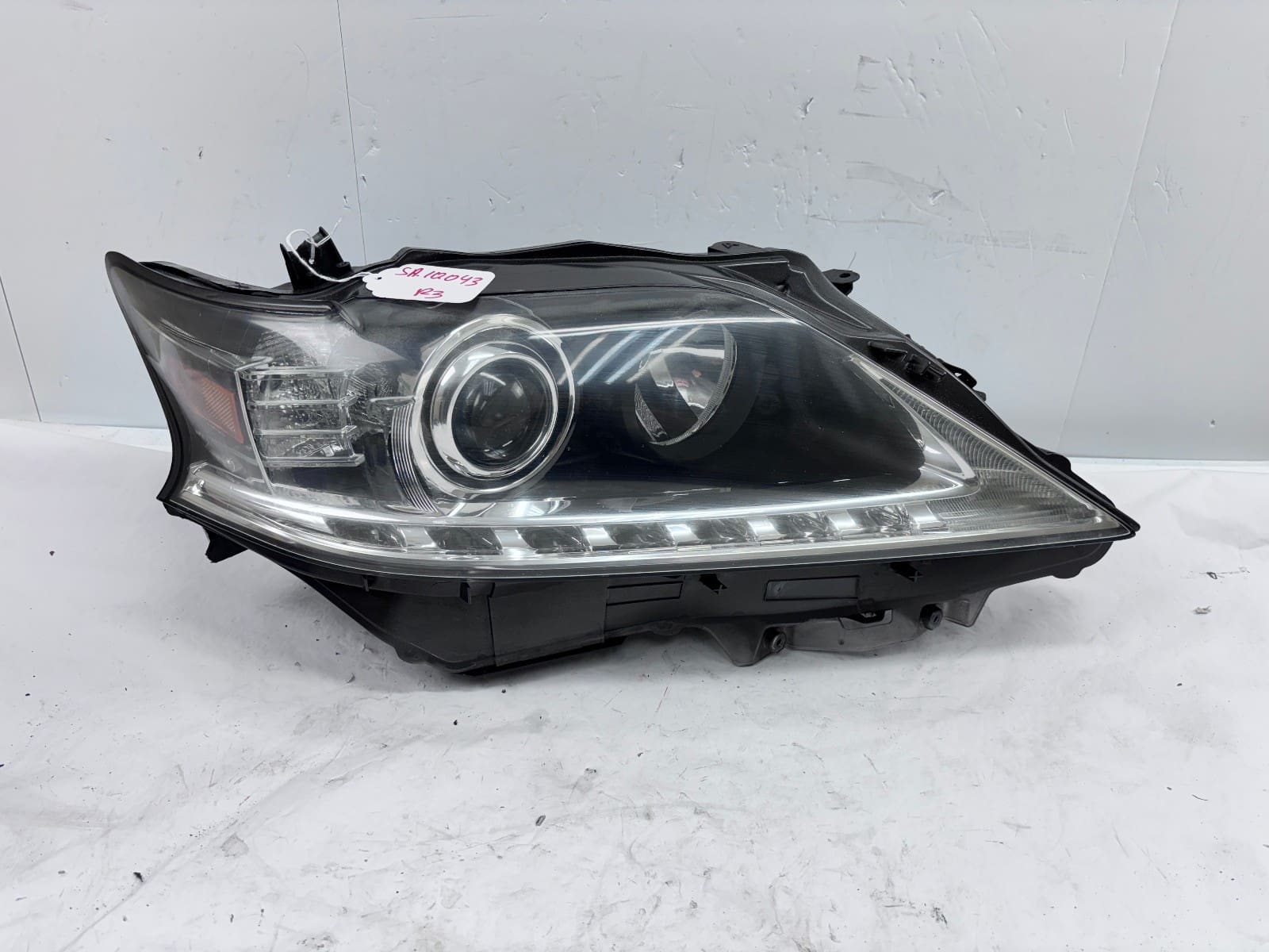2013-15 Lexus RX RX350 RX450h Xenon HID Front Right OEM Headlight