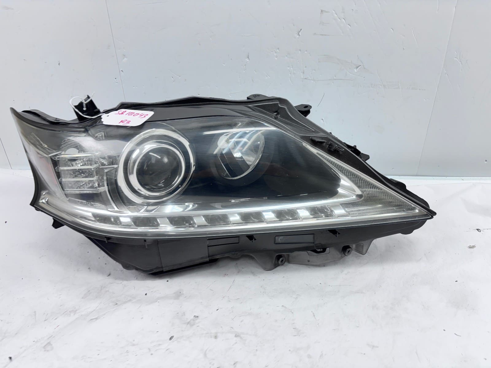 2013-15 Lexus RX RX350 RX450h Xenon HID Front Right OEM Headlight - Image 2