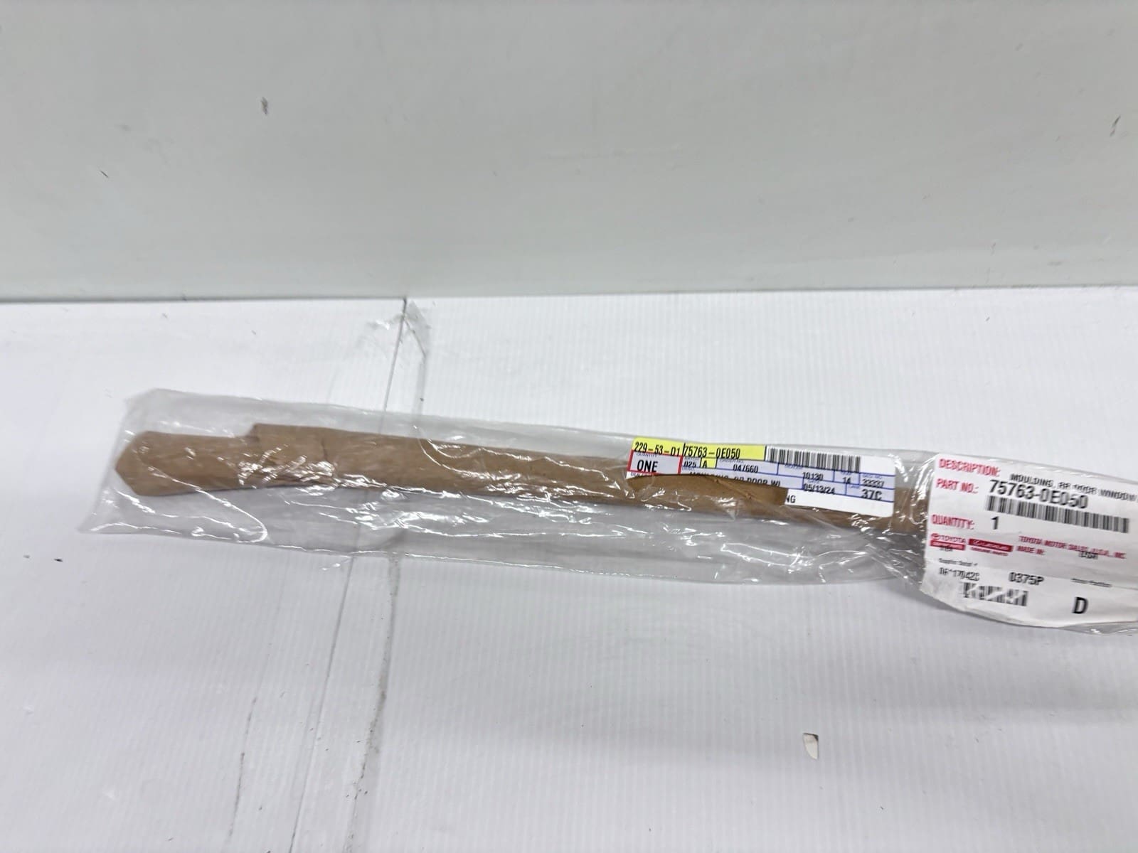 2020-23 Toyota Highlander Rear Right Door OEM Window Frame Molding 75763-0e050 - Image 9