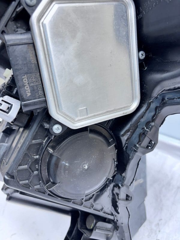 2022-2025 Toyota Sequoia LED Platinum Front Right OEM Headlight - Image 22