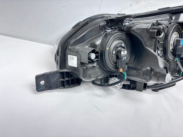 2017-2023 Subaru Impreza; Crosstrek Halogen Right OEM Headlight - Image 24