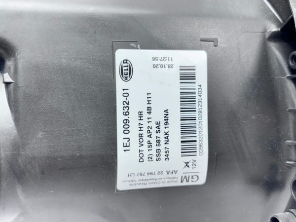 2011-2013 Buick Regal Front Left OEM Halogen Headlight 22794767 - Image 22