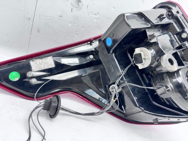 2020-24 Ford Explorer Halogen LED Rear Right OEM Tail Light LB5Z-13405-F - Image 21