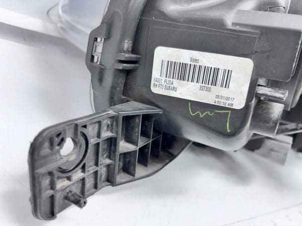 84001FL00A 2017-23 Subaru Impreza; Crosstrek Halogen Front Right OEM Headlight - Image 21