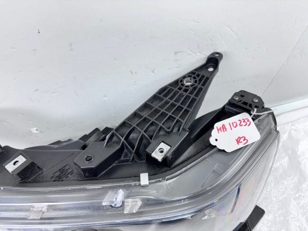 Used 2019-24 Dodge Ram 1500 Front Left OEM Halogen Headlight 68316087AH - Image 21