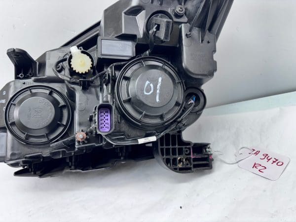 2013-2016 Chevy Trax Halogen Front Right OEM Headlight 95146961 - Image 22
