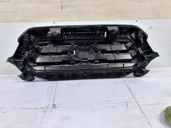2016-2022 Toyota Tacoma Front OEM Grille 53113-044040 - Image 22
