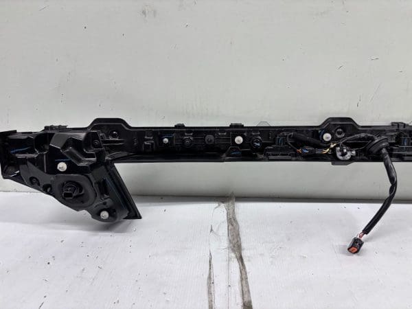 2022-24 Hyundai Tucson LED Rear Center OEM Tail Light 92403-CW120 - Image 21
