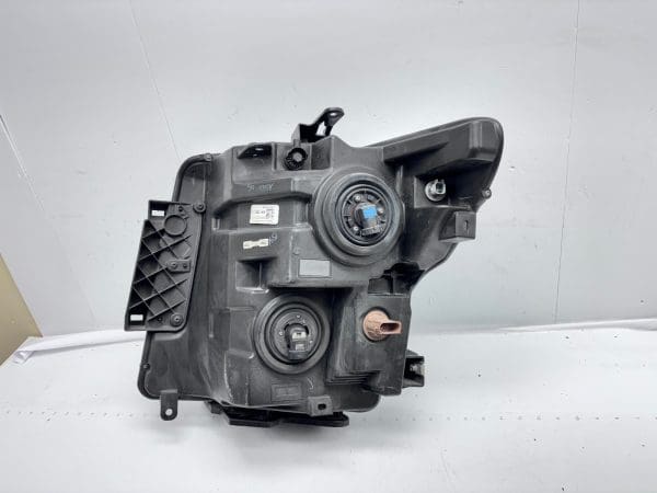 2016-19 Nissan Titan Halogen Front Right OEM Headlight 26010-EZ21A - Image 22