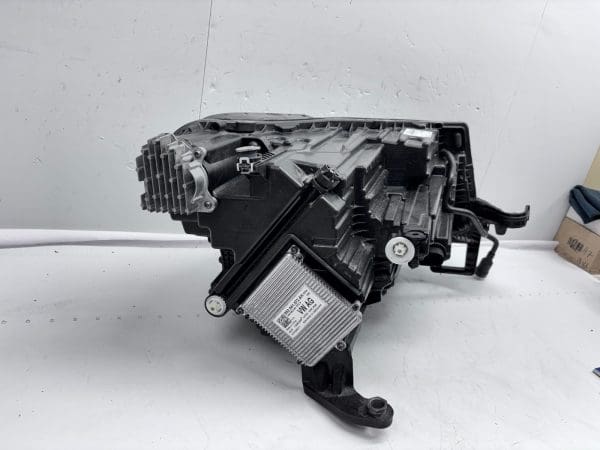 2024-25 VW Atlas Cross Sport LED Front Left OEM Headlight 3CN941081M - Image 22