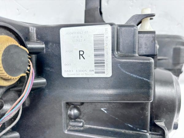 2013-2019 Ford Flex Xenon HID Front Right OEM Headlight - Image 23