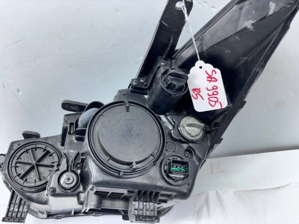 2013-2016 Hyundai Santa Fe Front Right OEM Headlight 92102-4Z010 - Image 22