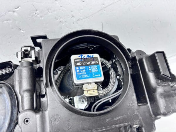 Audi A4 S4 2013-16 Xenon HID Front Right OEM Headlight 8K0941006E - Image 24