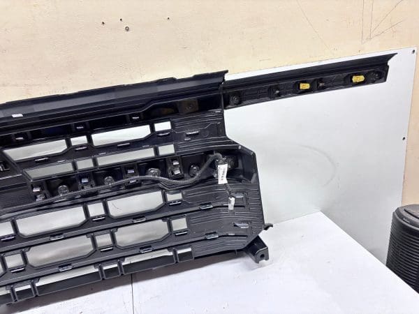 2022-25 Chevy Silverado 1500 LTZ Chrome Front OEM Grille 85642139 - Image 21