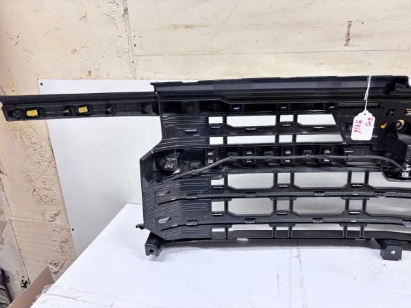 2022-25 Chevy Silverado 1500 LTZ Chrome Front OEM Grille 85642139 - Image 23