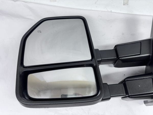 2017-22 Ford Super Duty F250 F350 F450 F550 Front Left OEM Tow Mirror - Image 24