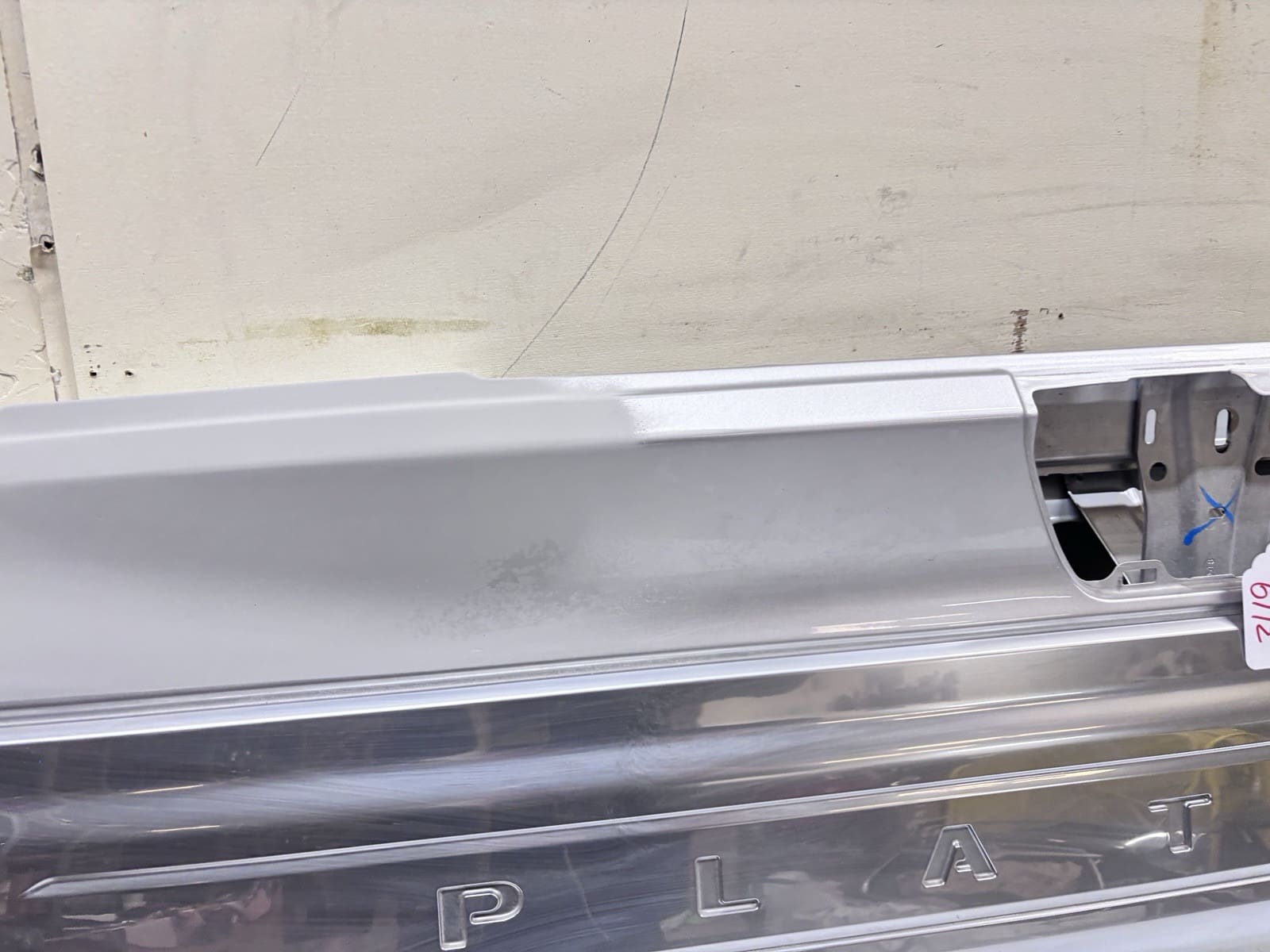 Used 2018-20 Ford F150 Rear Tailgate Platinum Silver Painted OEM Genuine - Image 10