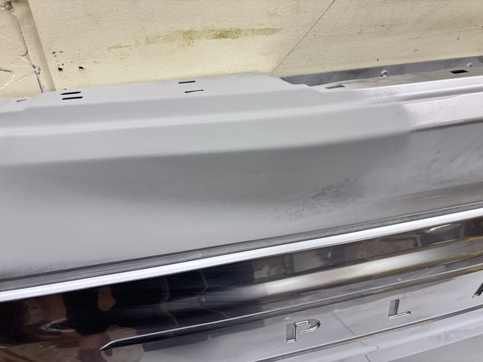 Used 2018-20 Ford F150 Rear Tailgate Platinum Silver Painted OEM Genuine - Image 13