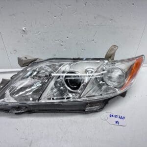 2007-09 Toyota Camry Halogen Front Left OEM Headlight 81150-06B90