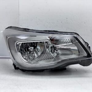 2017-18 Subaru Forester Halogen Front Right OEM Headlight 84001-SG280