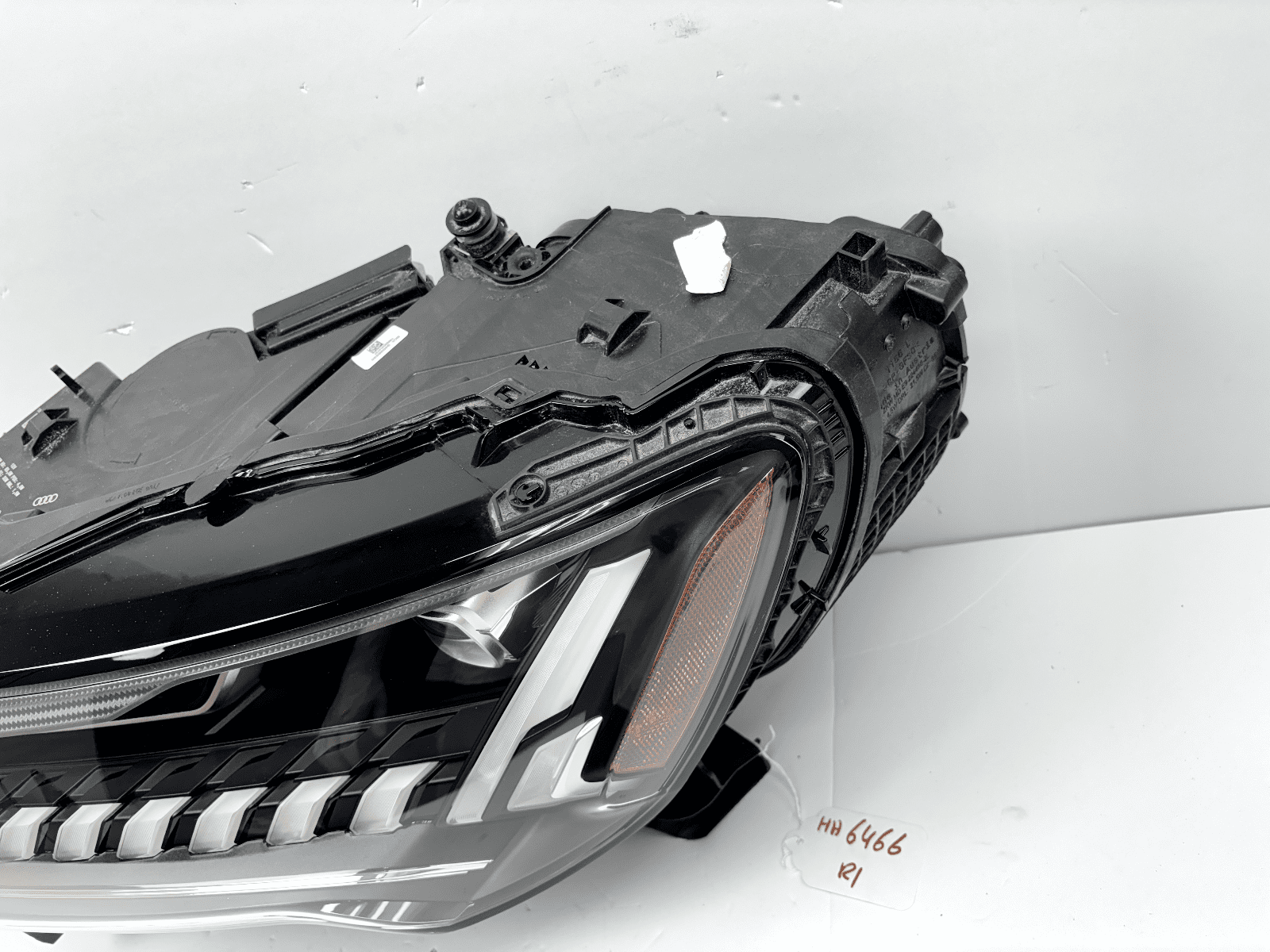 2020-23 Audi Q7 SQ7 LED Matrix Front Left OEM Headlight 4m0941039b - Image 14