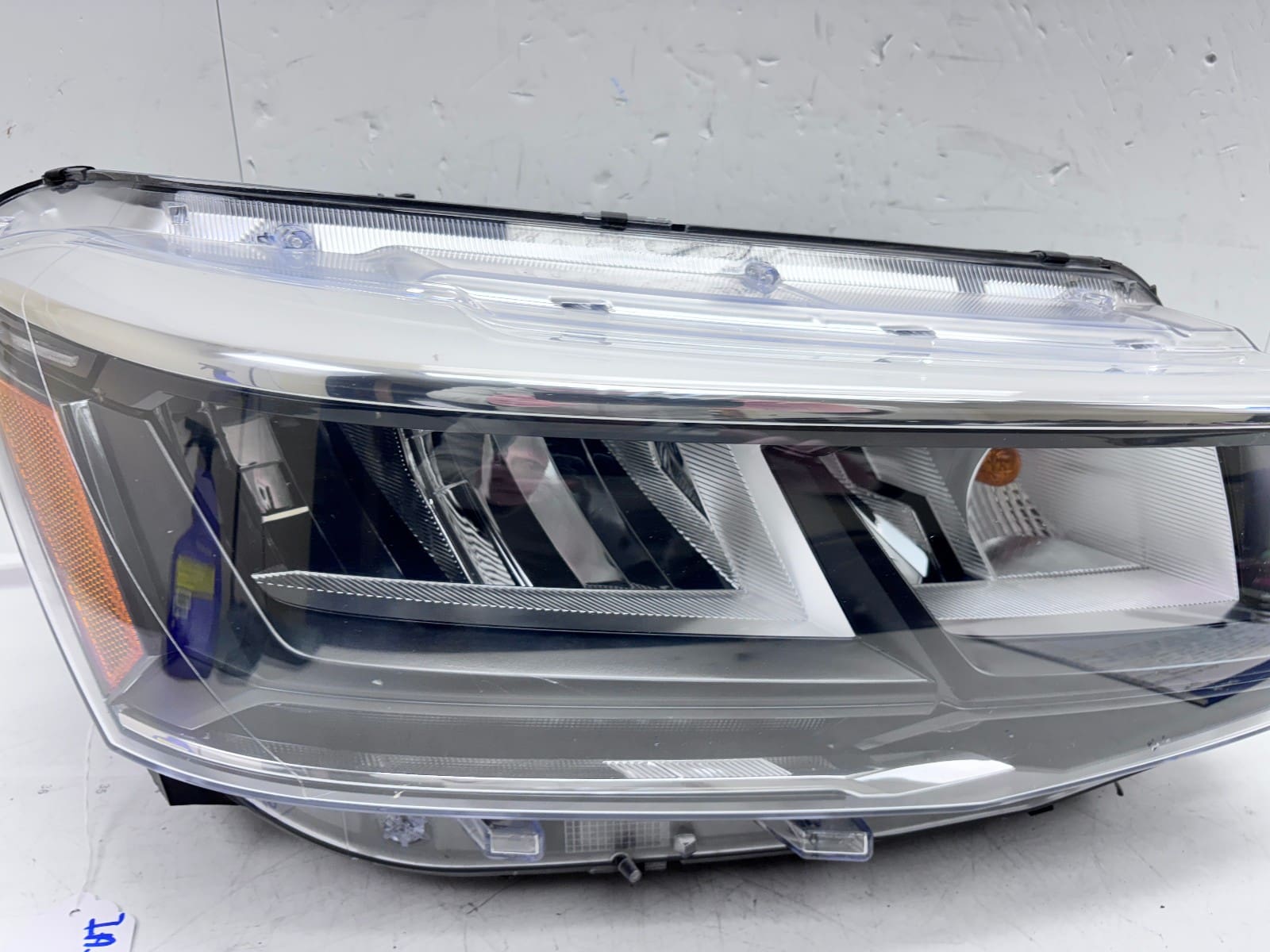 2022-2024 VW Taos LED Front Right OEM Headlight 2GJ941036 - Image 3