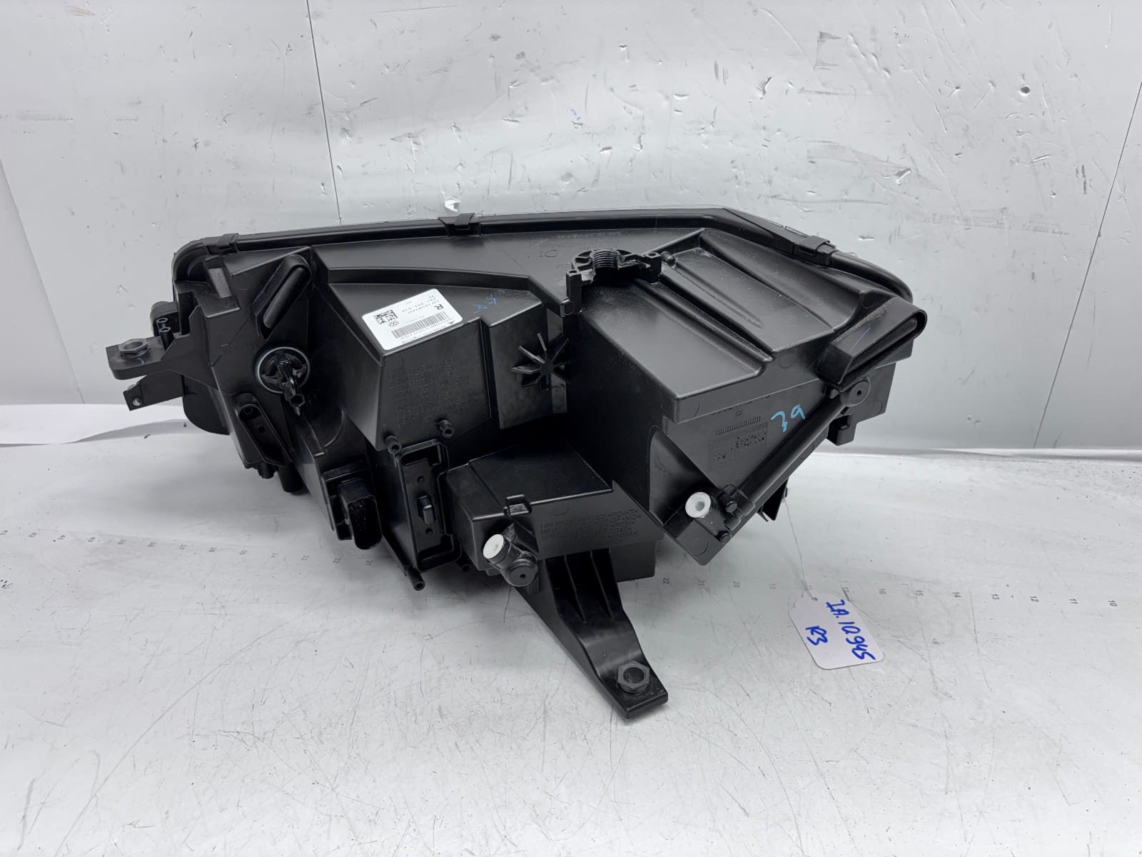 2022-2024 VW Taos LED Front Right OEM Headlight 2GJ941036 - Image 19